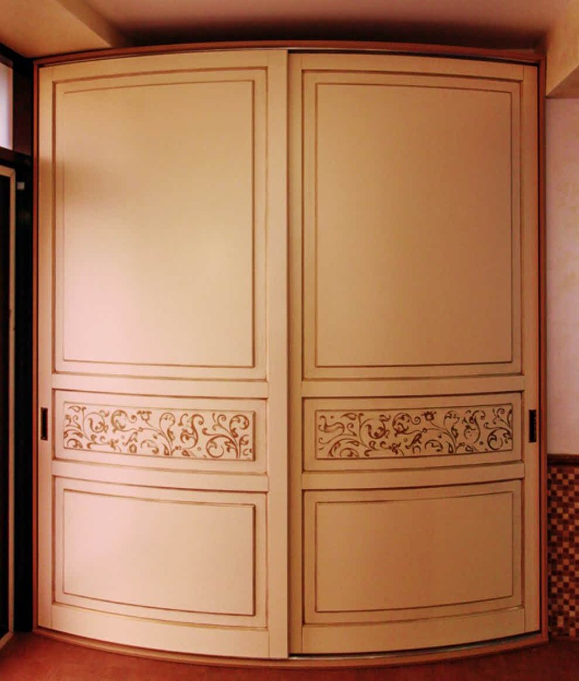 Радиусный шкаф купе с фрезеровкой, эмаль Санкт-Петербург